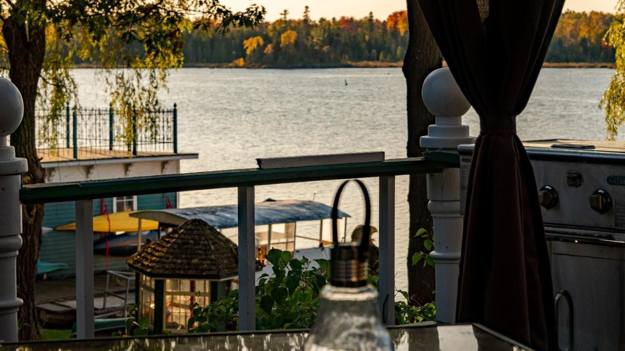 Windswept On The Trent Hotel Campbellford Exterior foto